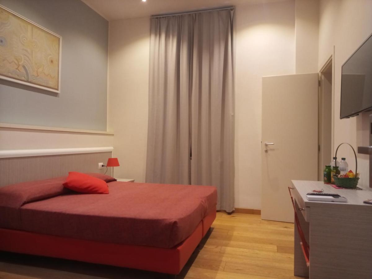 B&B La Piazza フィレンツェ エクステリア 写真